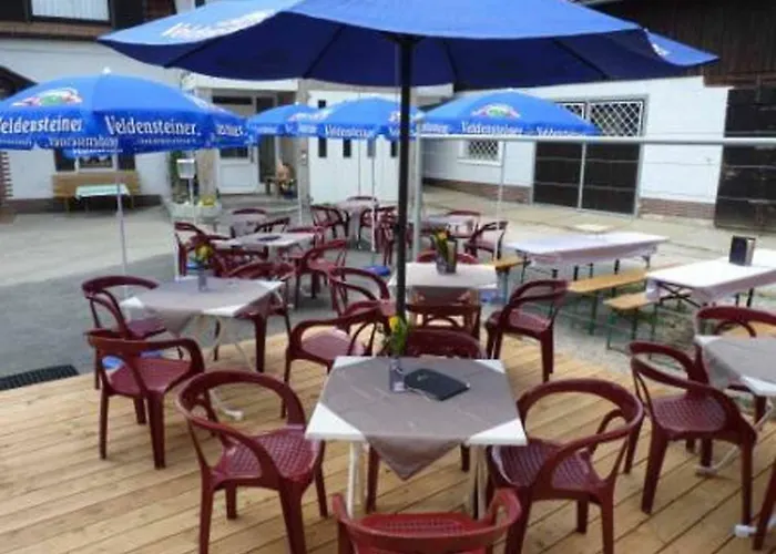 Πανσιόν Cafe Und Ringer