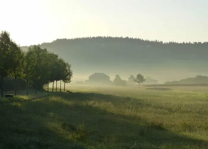 Πανσιόν Cafe Und Ringer